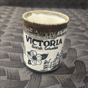 VTG Victoria British Columbia Ceramic Mug